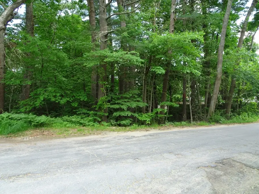20 Thirteenth Ave, Halifax, MA 02338 - #3