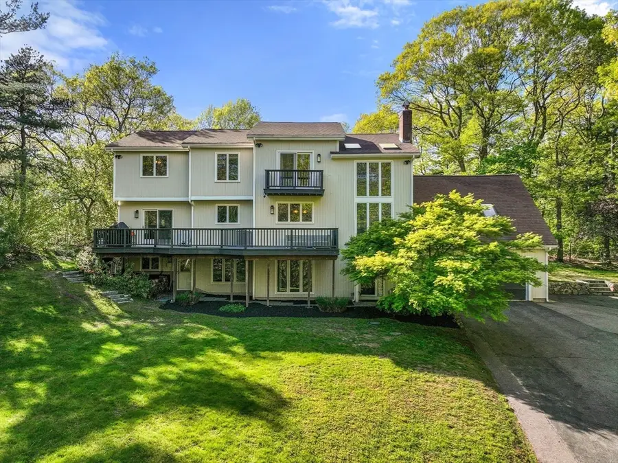 9 Arrowhead Ln, Franklin, MA 02038 - #2