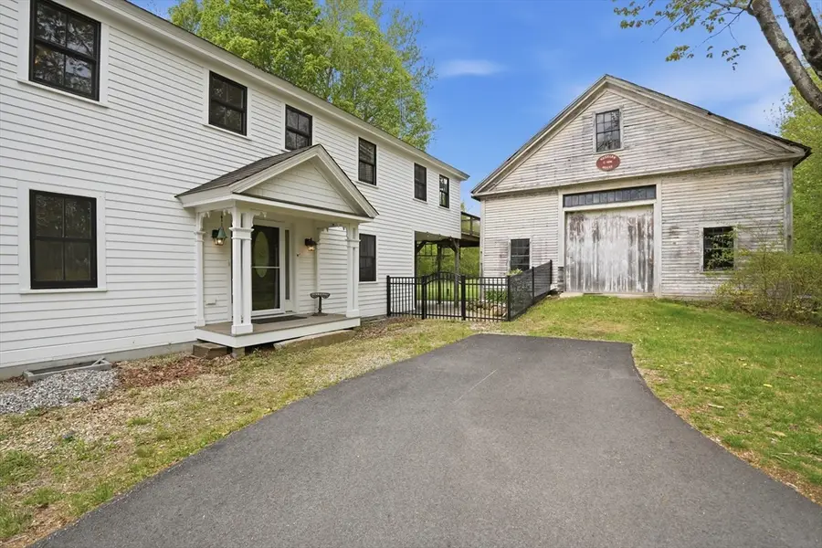 26 Main St, Hubbardston, MA 01452 - #2