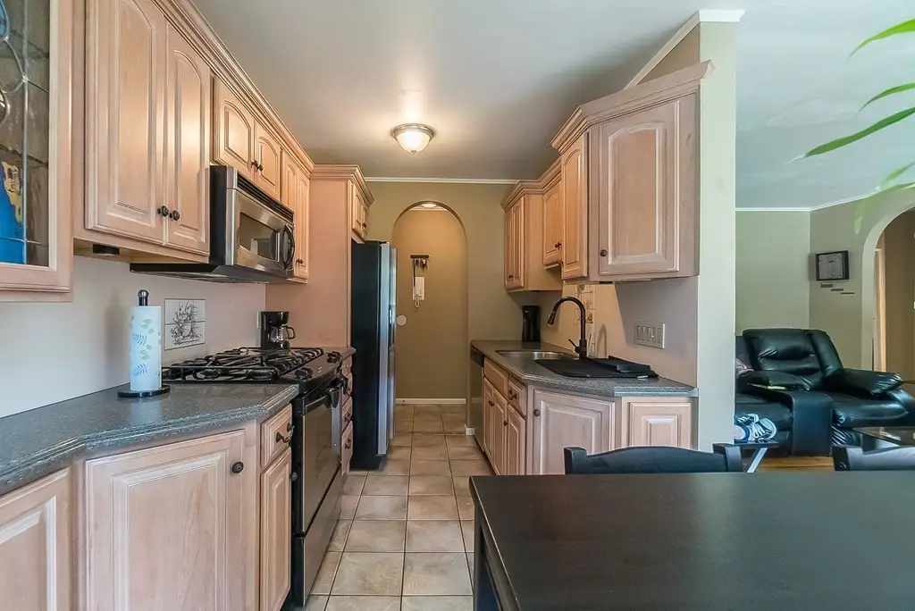 288 Regency Park Dr #288, Agawam, MA 01001 - #1