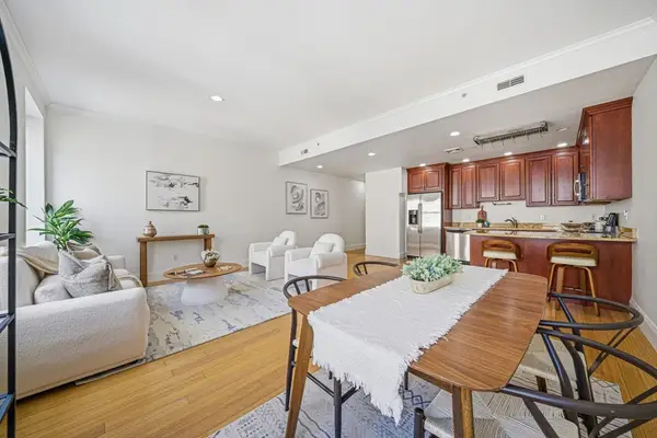 55 Temple Pl #4, Boston, MA 02111