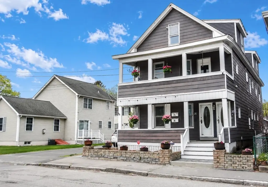 33-35 Woodward Ave, Lowell, MA 01854 - #1
