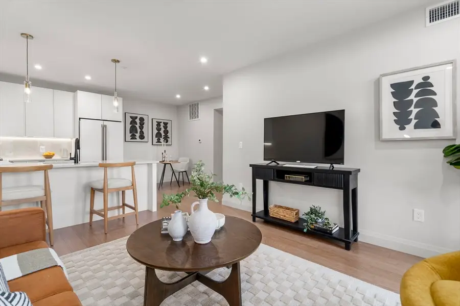 100 Lincoln Street #301, Boston, MA 02135 - #2