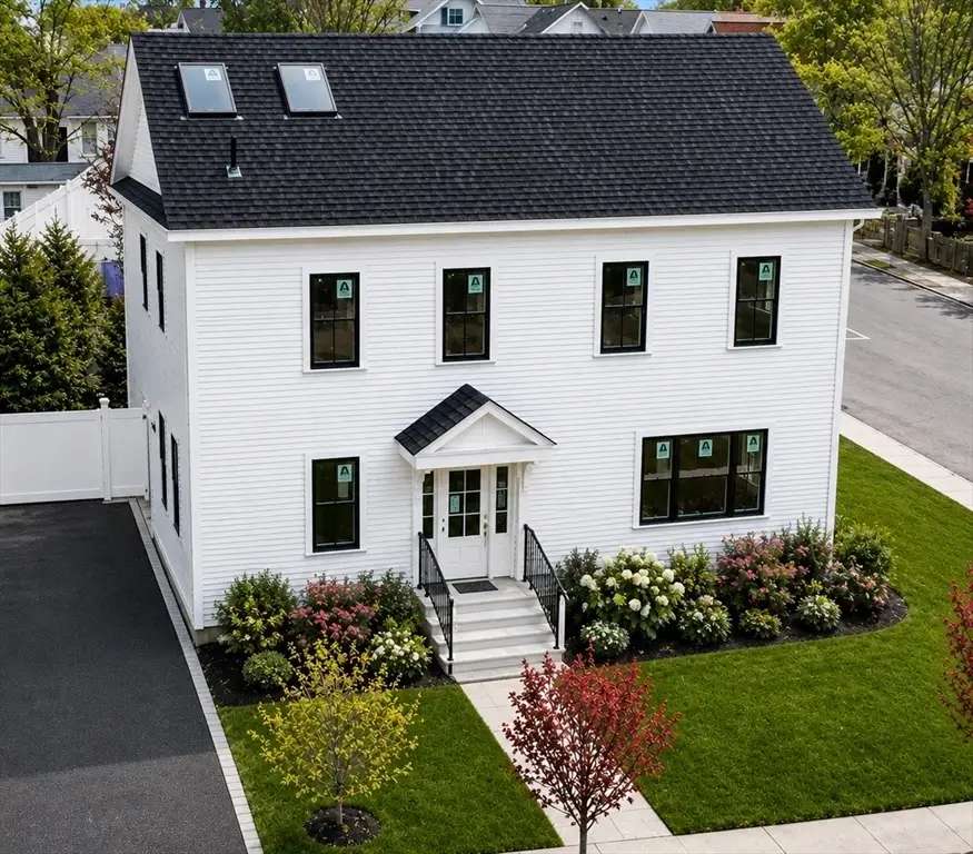 128 Carey Ave #1, Watertown, MA 02472 - #1