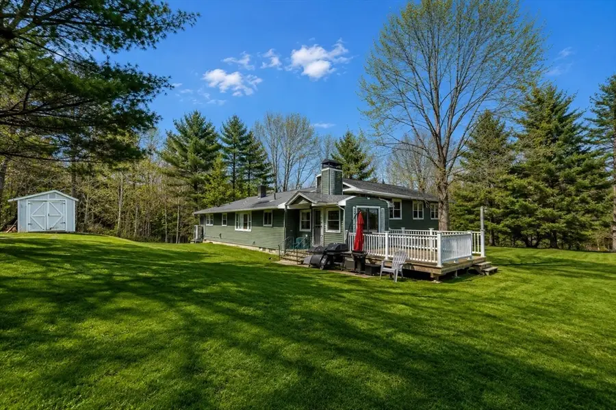 3 Santom St, Auburn, MA 01501 - #3
