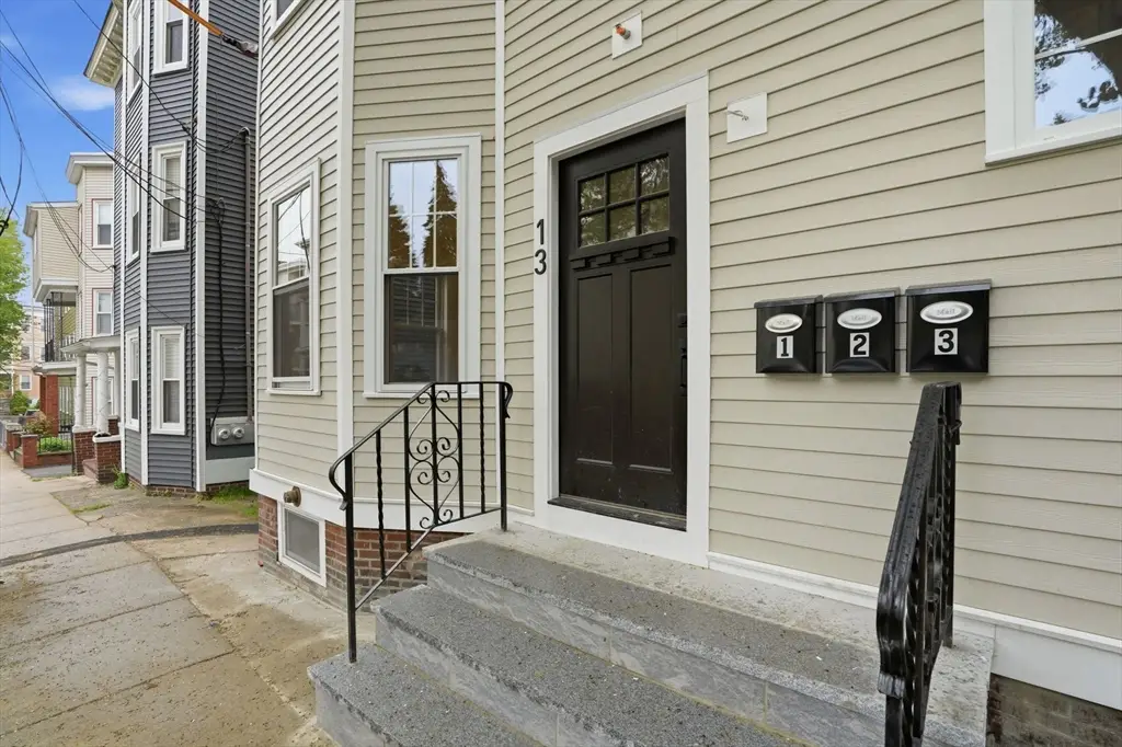 13 Langmaid Ave #3, Somerville, MA 02145 - #1