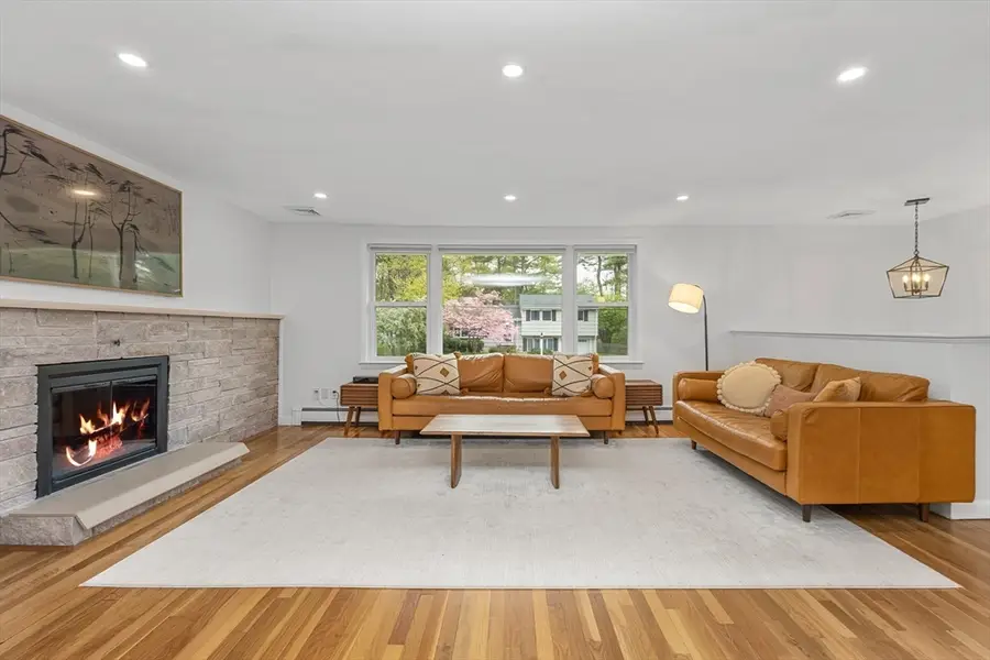 13 Fairview Rd, Medfield, MA 02052 - #3