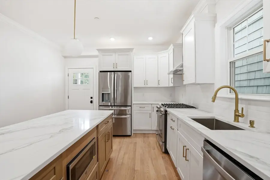 13 Langmaid Ave #1, Somerville, MA 02145 - #2