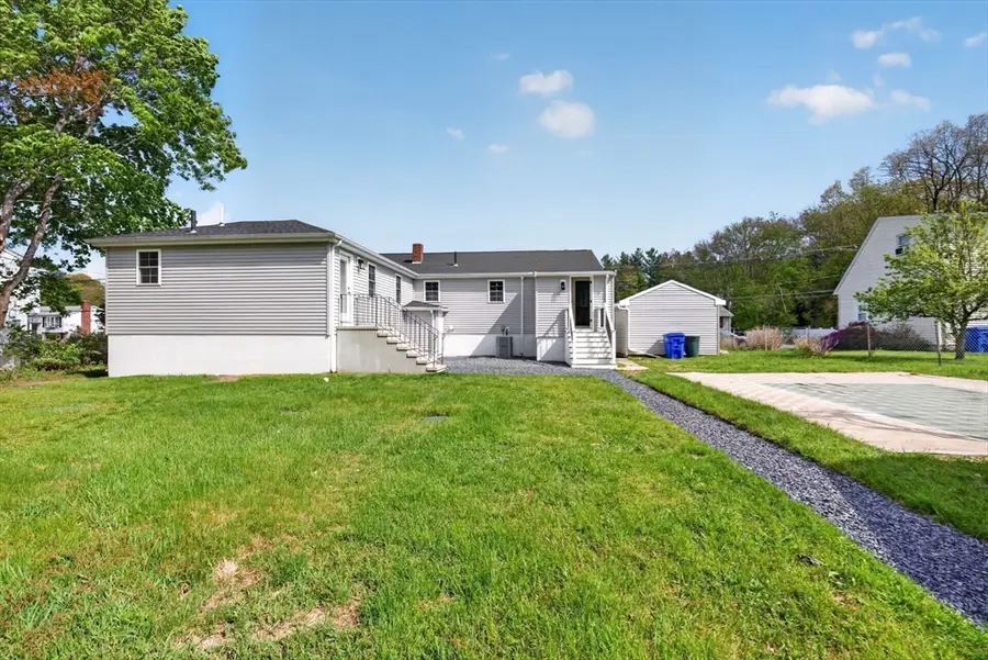 198 Dunbar St, Taunton, MA 02780 - #3
