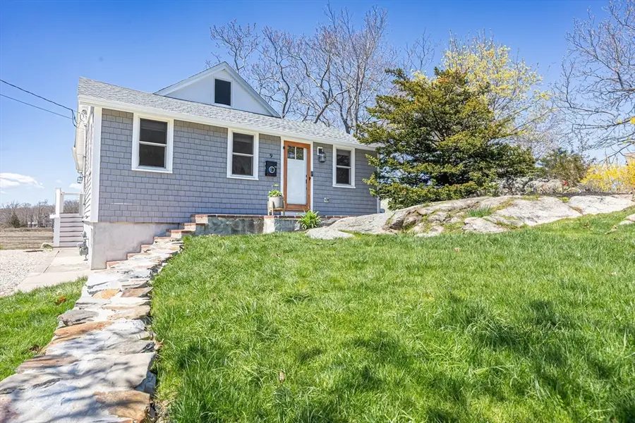 9 Chestnut Pl, Hingham, MA 02043 - #2