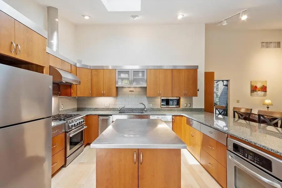 99 Beaver Road, Reading, MA 01867 - #3