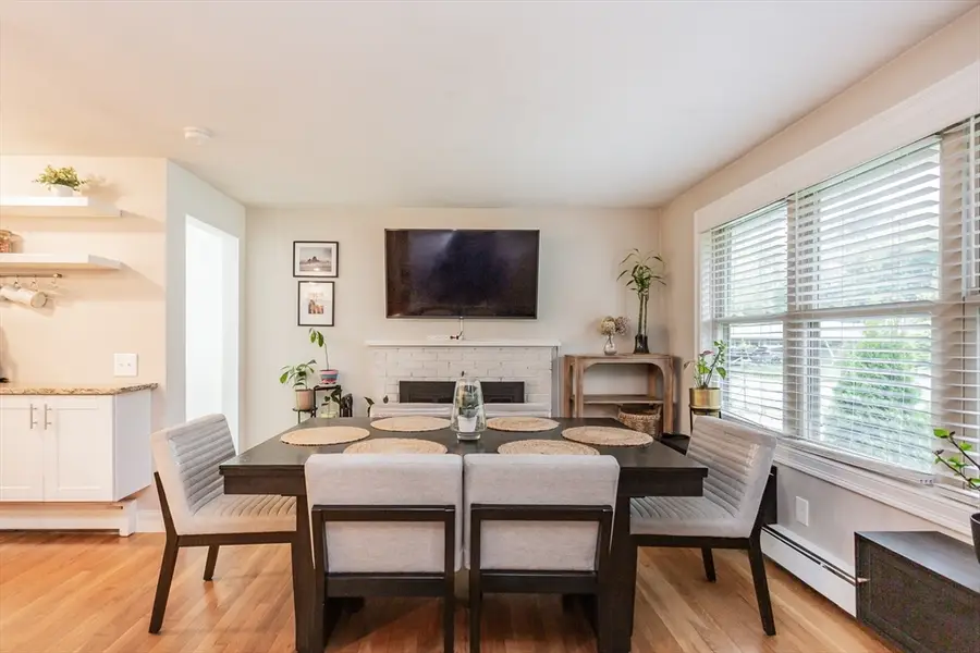 56 Harcourt Ave, Lakeville, MA 02347 - #3