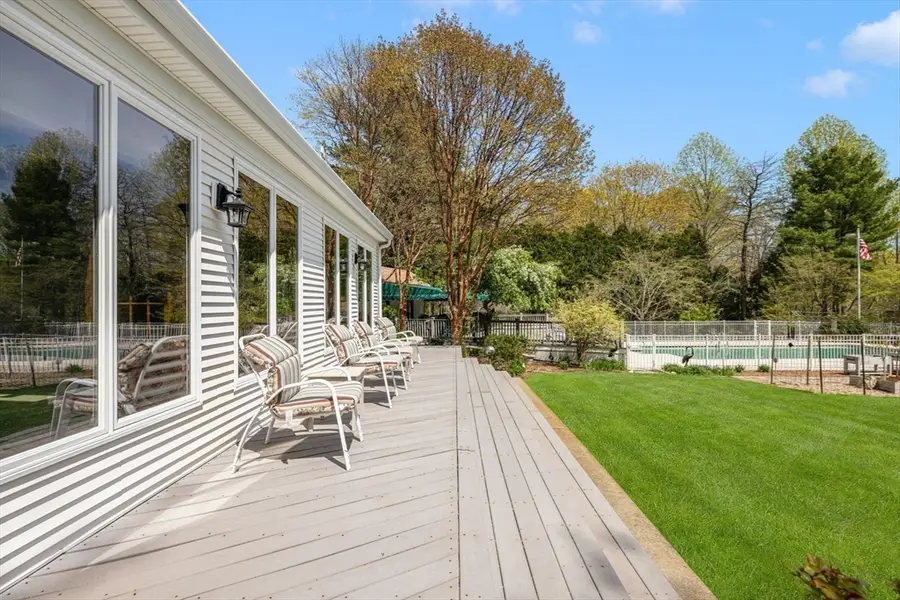34 Colonial Way, Dartmouth, MA 02747 - #3