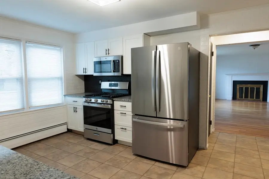 1159 Middlesex St, Lowell, MA 01851 - #3