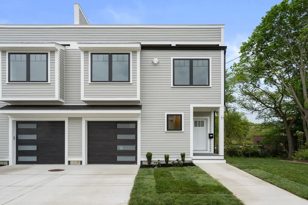 71 Mystic St #71, Arlington, MA 02474 - #1