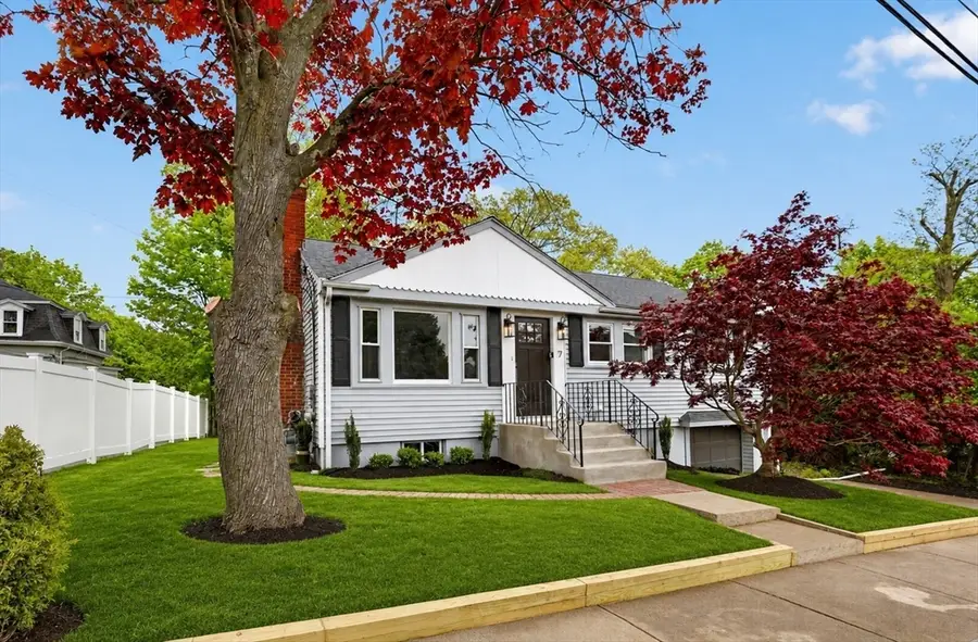 7 Franklin St, Boston, MA 02136 - #3