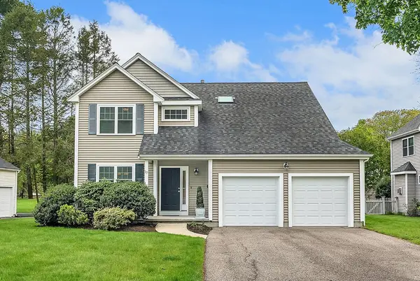 17 Russell Rd, Framingham, MA 01702
