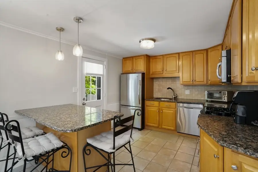 300 Sandwich St, Plymouth, MA 02360 - #2