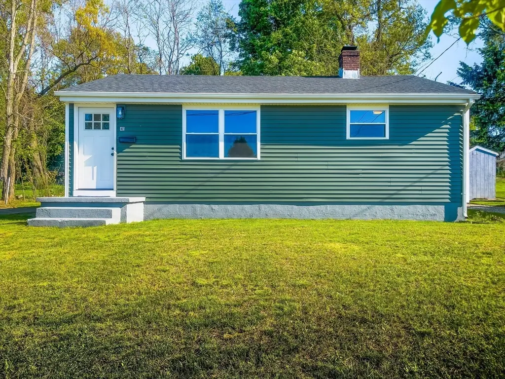41 Loretta St, Springfield, MA 01118 - #1