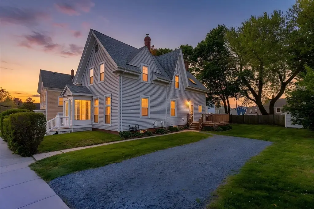 17 Lothrop St, Plymouth, MA 02360 - #1