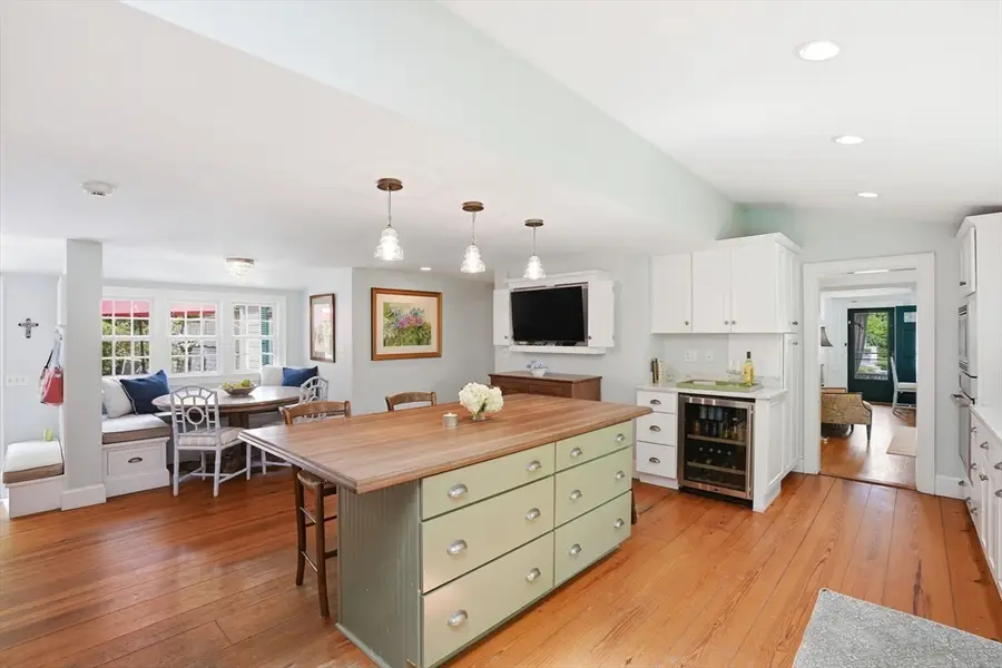 227-R Main St, Hingham, MA 02043 - #3
