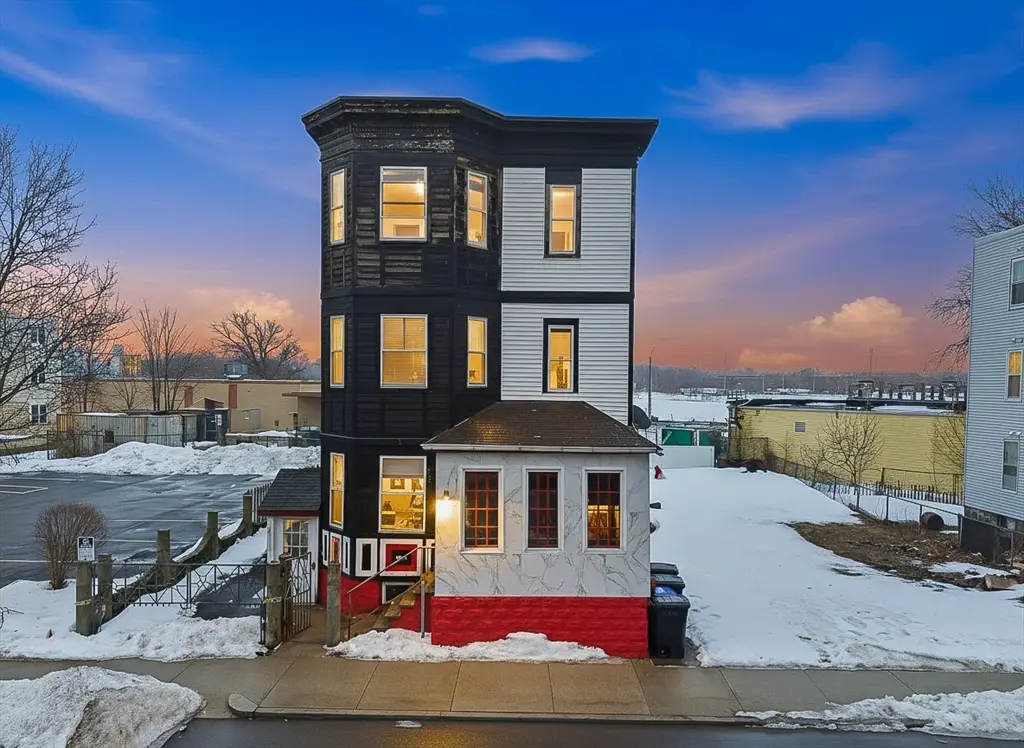 100 Nightingale, Boston, MA 02124 - #1