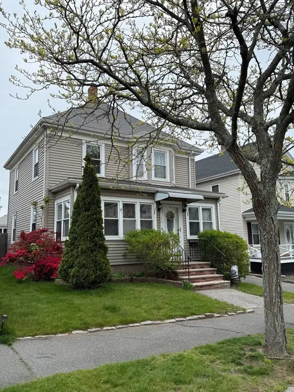 42 Dunlap St, Salem, MA 01970
