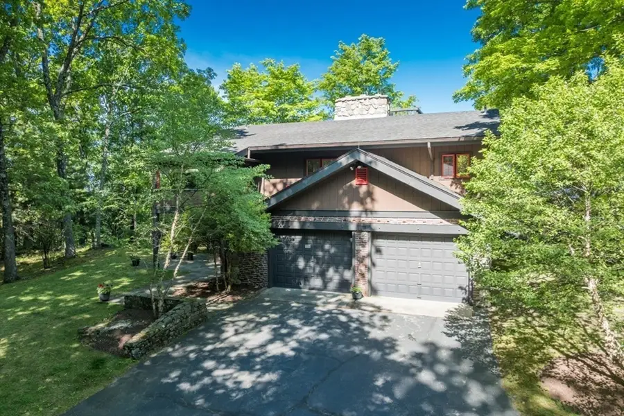 10 Cadwell Dr, Wilbraham, MA 01095 - #3