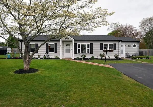 20 Jackson Rd, Hanover, MA 02339