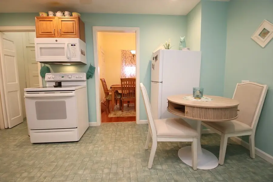 128 Arnold Street, Revere, MA 02151 - #3