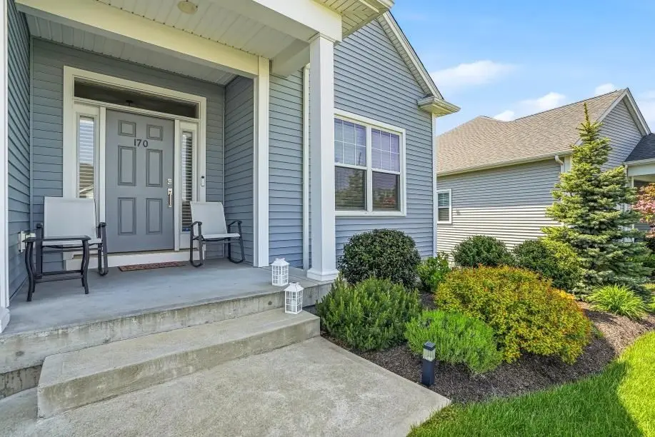 170 Stone Hill Dr #170, Northbridge, MA 01588 - #1