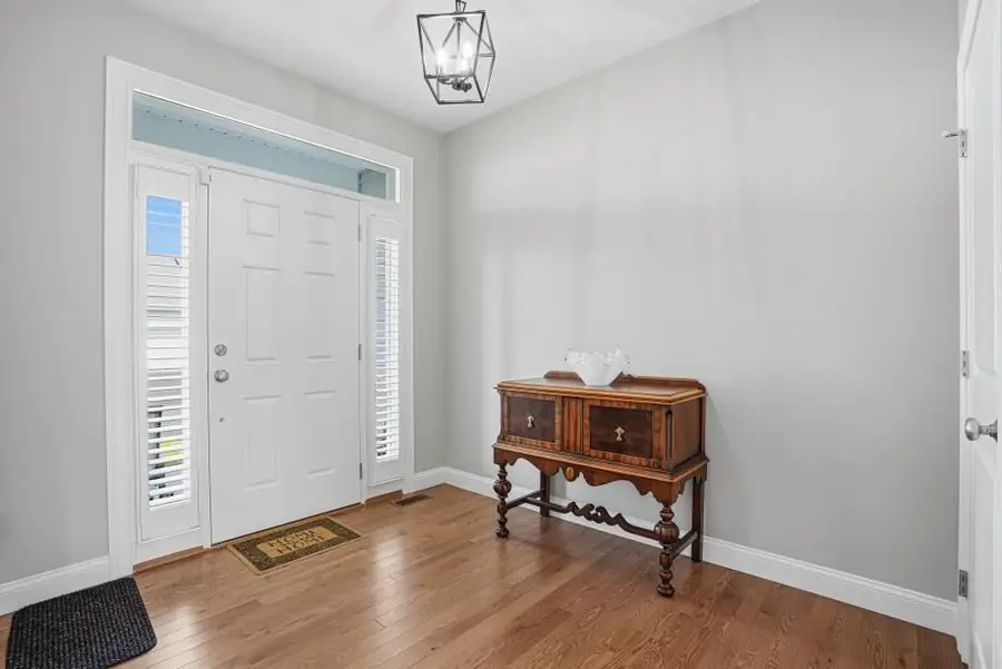 170 Stone Hill Dr #170, Northbridge, MA 01588 - #3