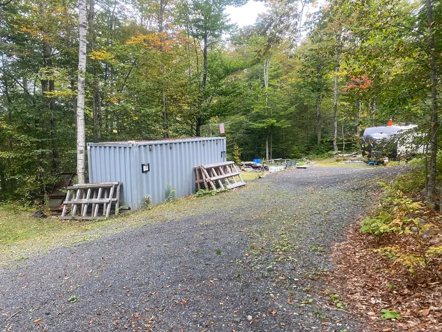 35 Cheyenne St, Heath, MA 01346 - #2