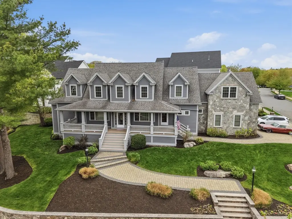 1 Twin Springs Drive, Saugus, MA 01906 - #1