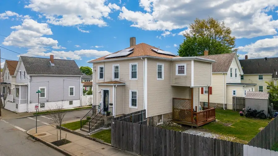 672 Kempton St, New Bedford, MA 02740 - #2