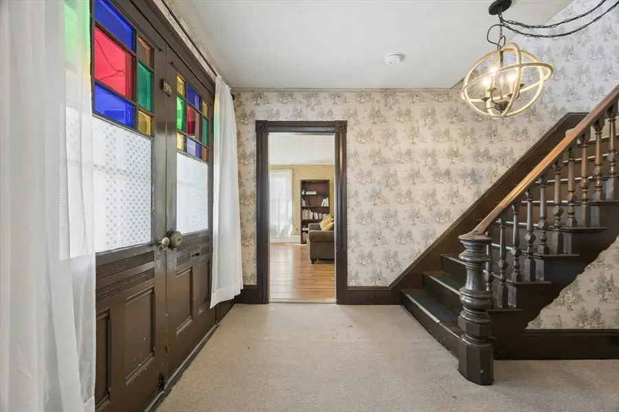 216 Walnut Street, Clinton, MA 01510 - #2