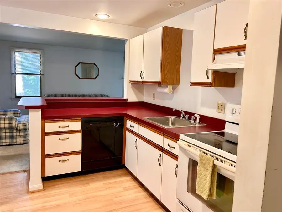 69 Happy Hollow Rd, Falmouth, MA 02536 - #2