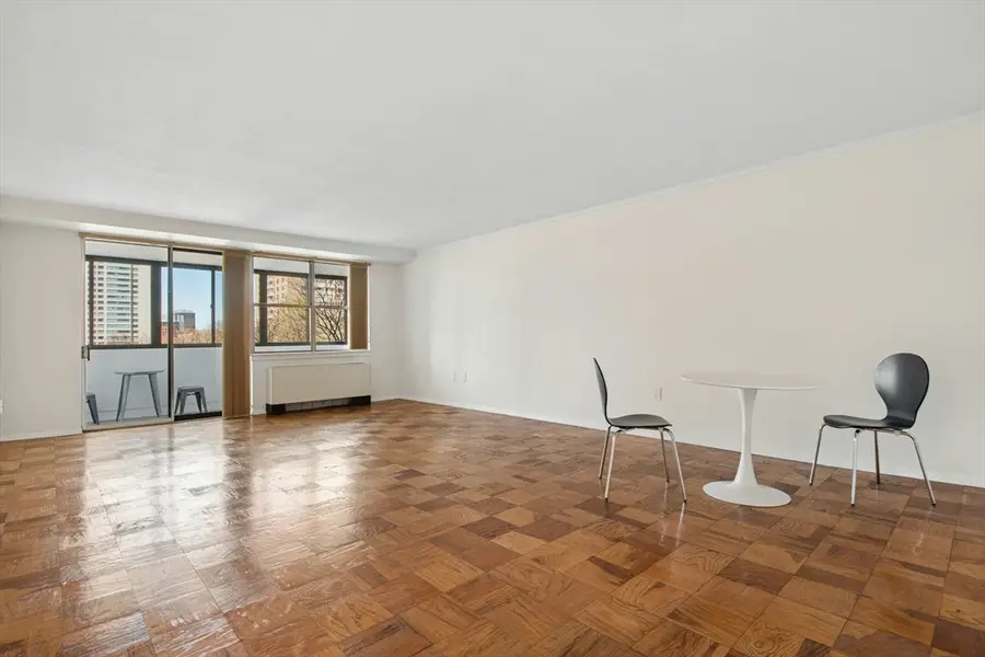 9 Hawthorne Pl #4A, Boston, MA 02114 - #2