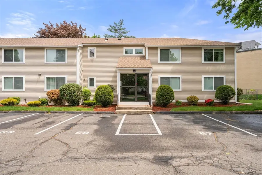 8 Arbor Way #A, Holyoke, MA 01040 - #3