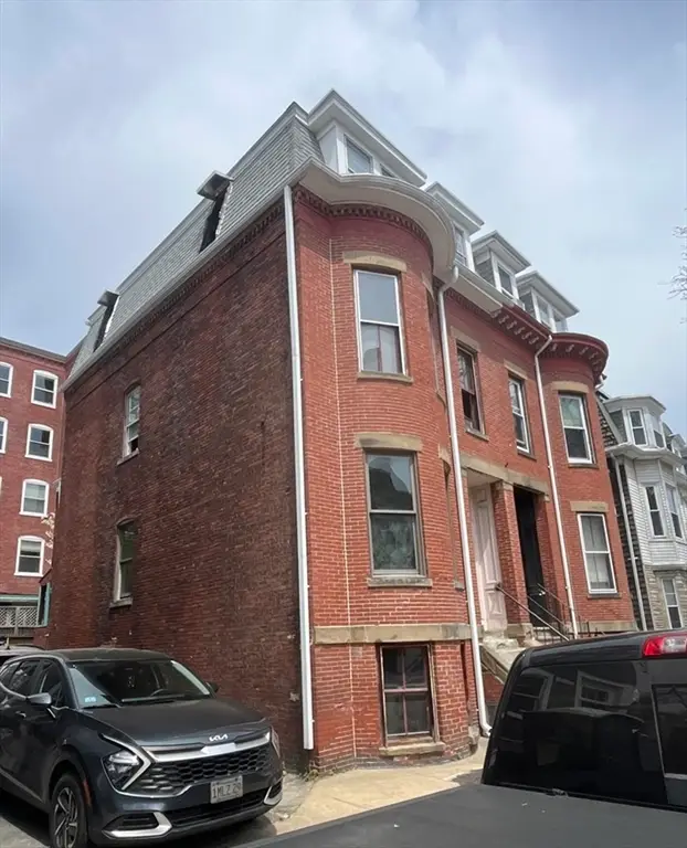 658 E Fifth, Boston, MA 02127 - #1