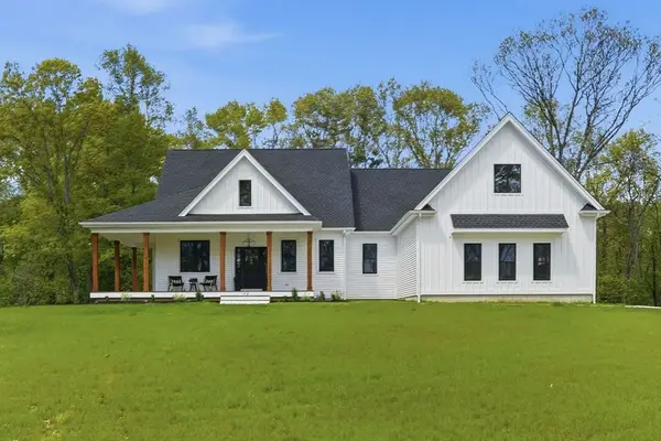 112 Broad Street, Rehoboth, MA 02769
