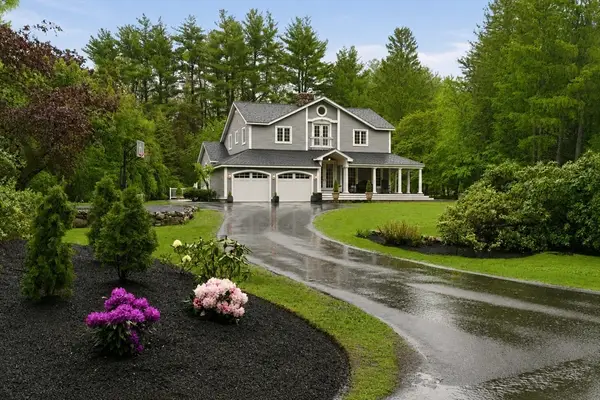 39 Adams St, Acton, MA 01720