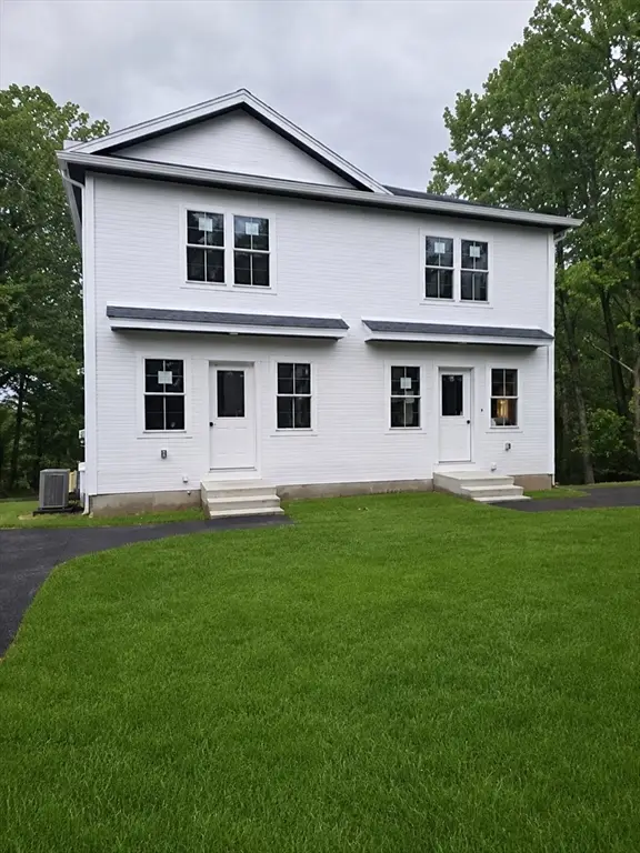 71 Pine St #A, Warren, MA 01083
