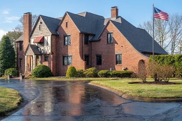 760 Washington St, Whitman, MA 02382