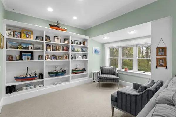 684 Country Way, Scituate, MA 02066