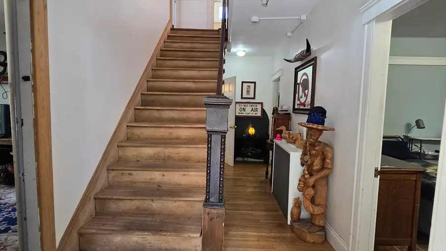 19 Denmark Street, Worcester, MA 01606 - #3
