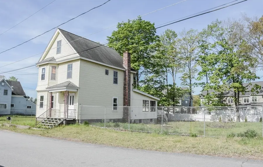 103 Wightman St, North Chelmsford, MA 01863 - #2