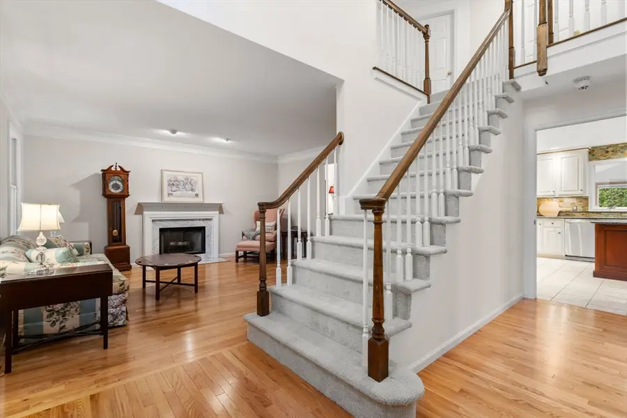 7 Maple Brook Ln, Franklin, MA 02038 - #3