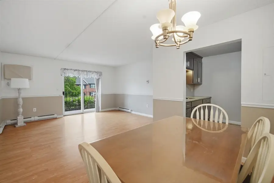 36 Maple Crest Cir #F, Holyoke, MA 01040 - #3