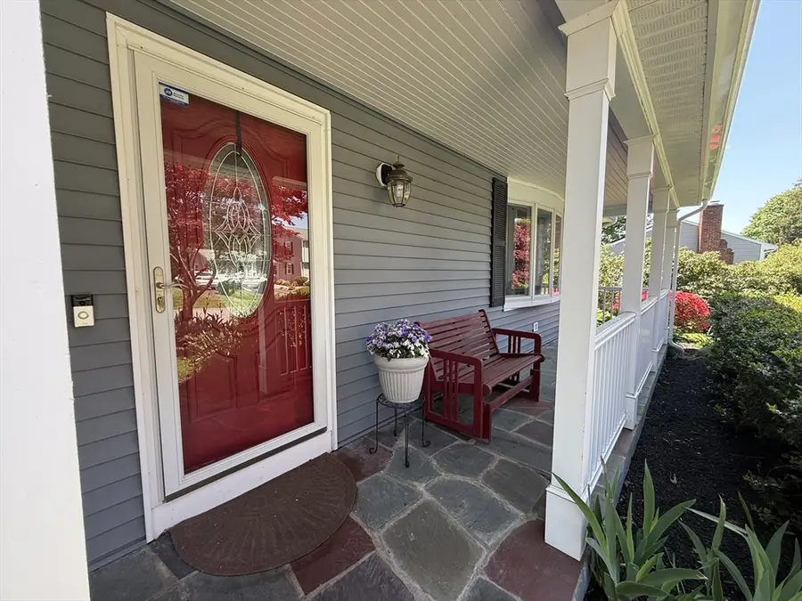 94 Valley Rd, Somerset, MA 02726 - #3